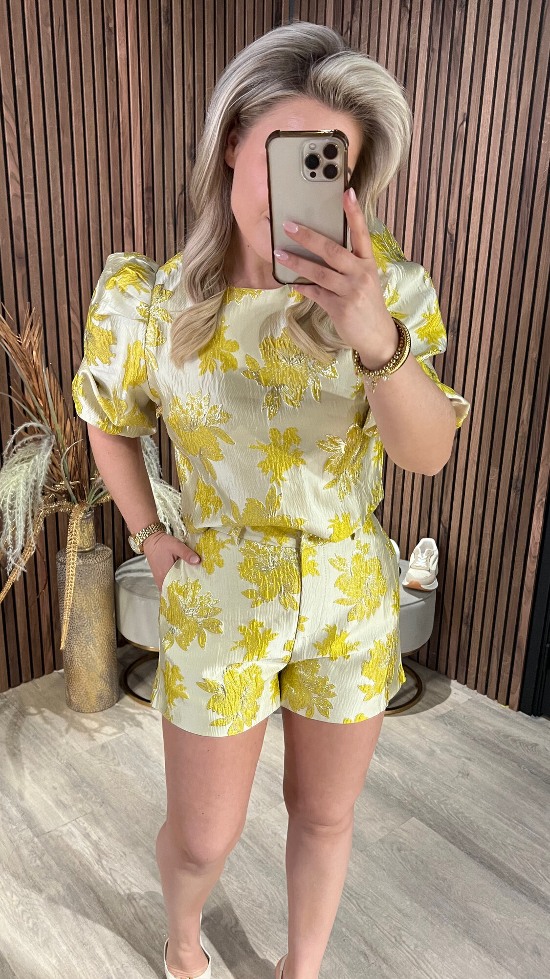 Short Elisa Jaune SALE-19051